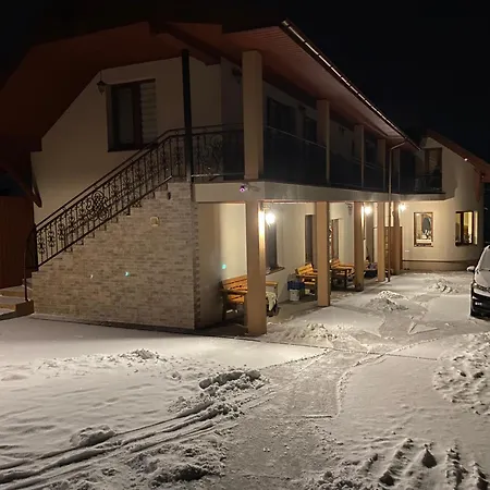 Садиба У Дохтора Відпочинок У Карпатах Golubinoye Exterior photo