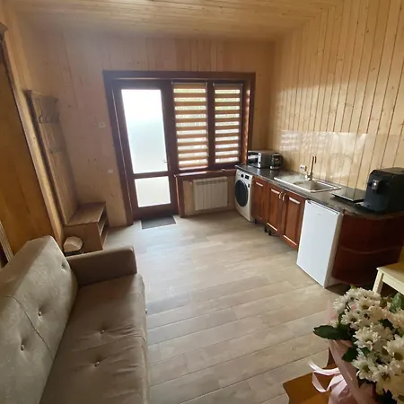 Садиба У Дохтора Відпочинок У Карпатах Golubinoye Exterior photo