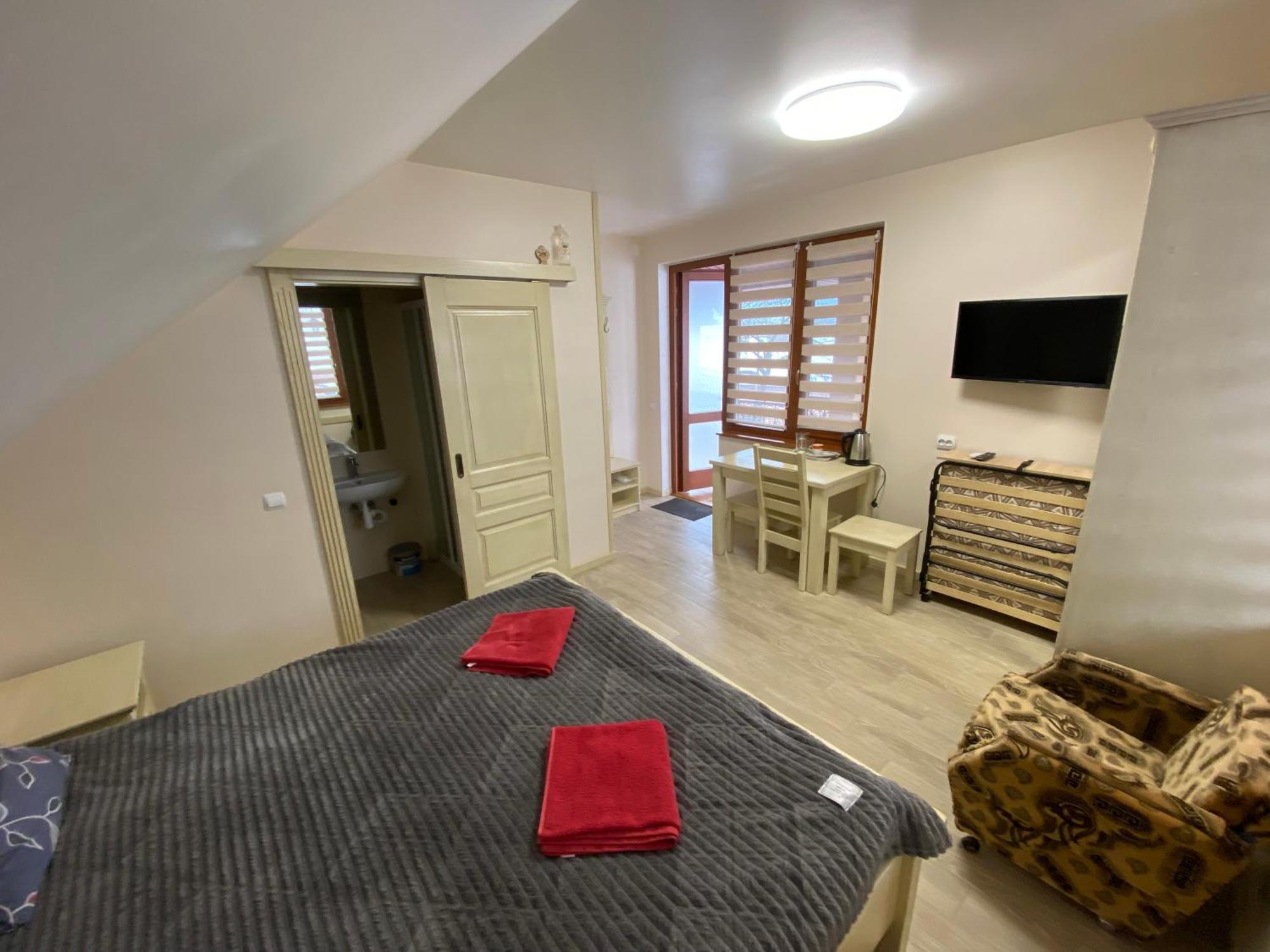 Apartment у дохтора відпочинок у карпатах Golubinoye
