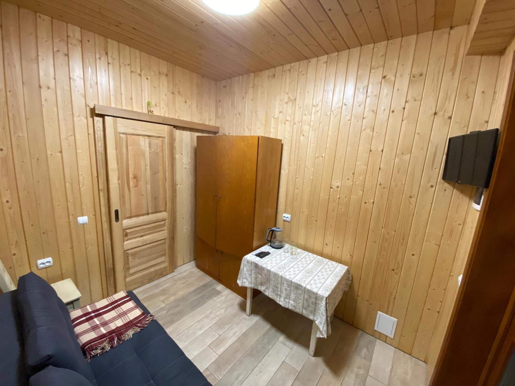 Apartment у дохтора відпочинок у карпатах Golubinoye